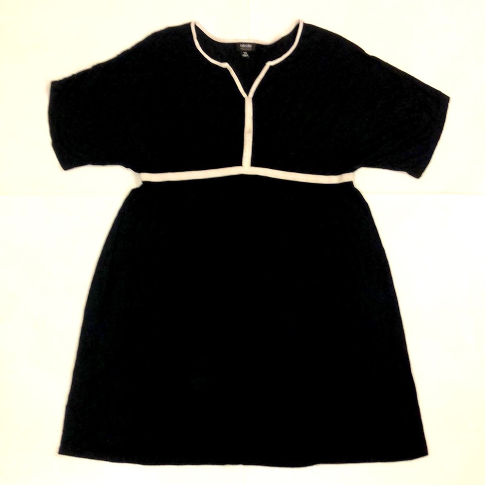 Nicole by Nicole Miller XXL Dress Black & White Elastic Piping Detail Stretchy